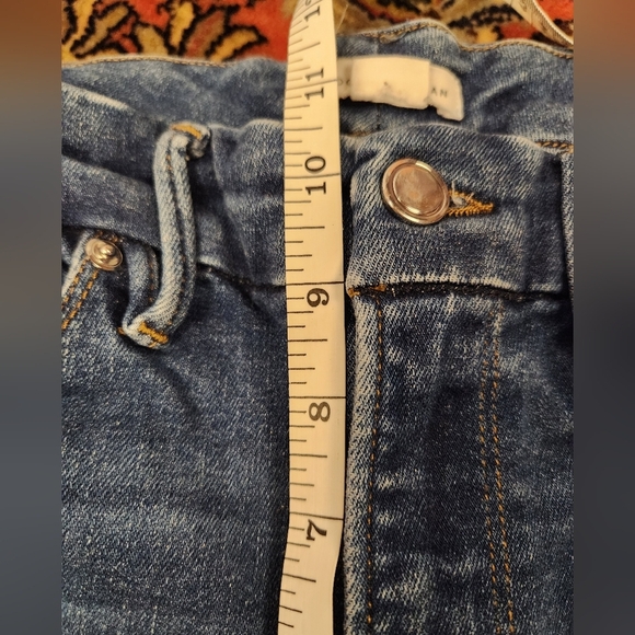 Good American Medium/Dark Wash Skinny Jeans 6-12 - Picture 11 of 12